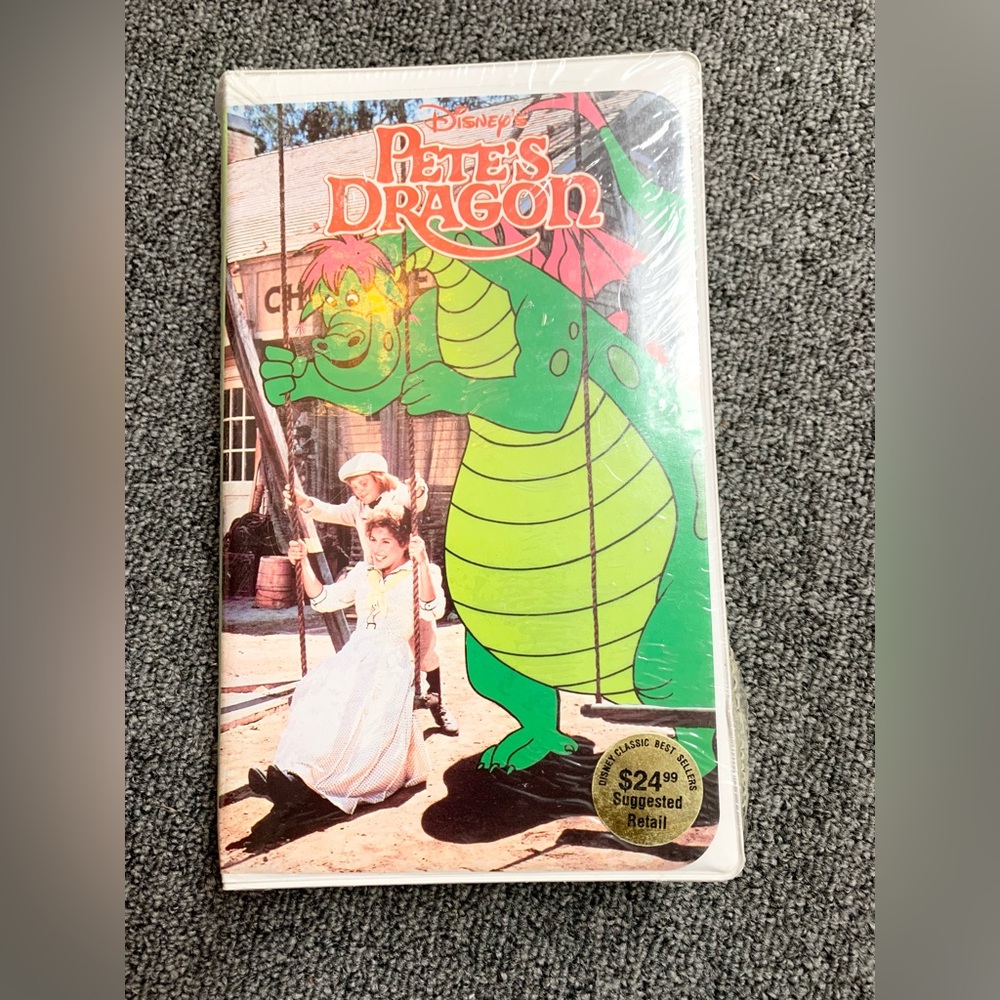 Walt Disney’s Pete’s Dragon VHS Video